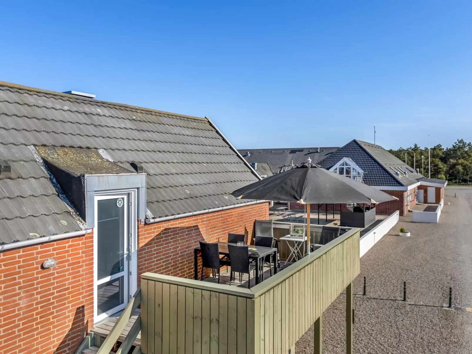 "Reimund" - 2.3km from the sea