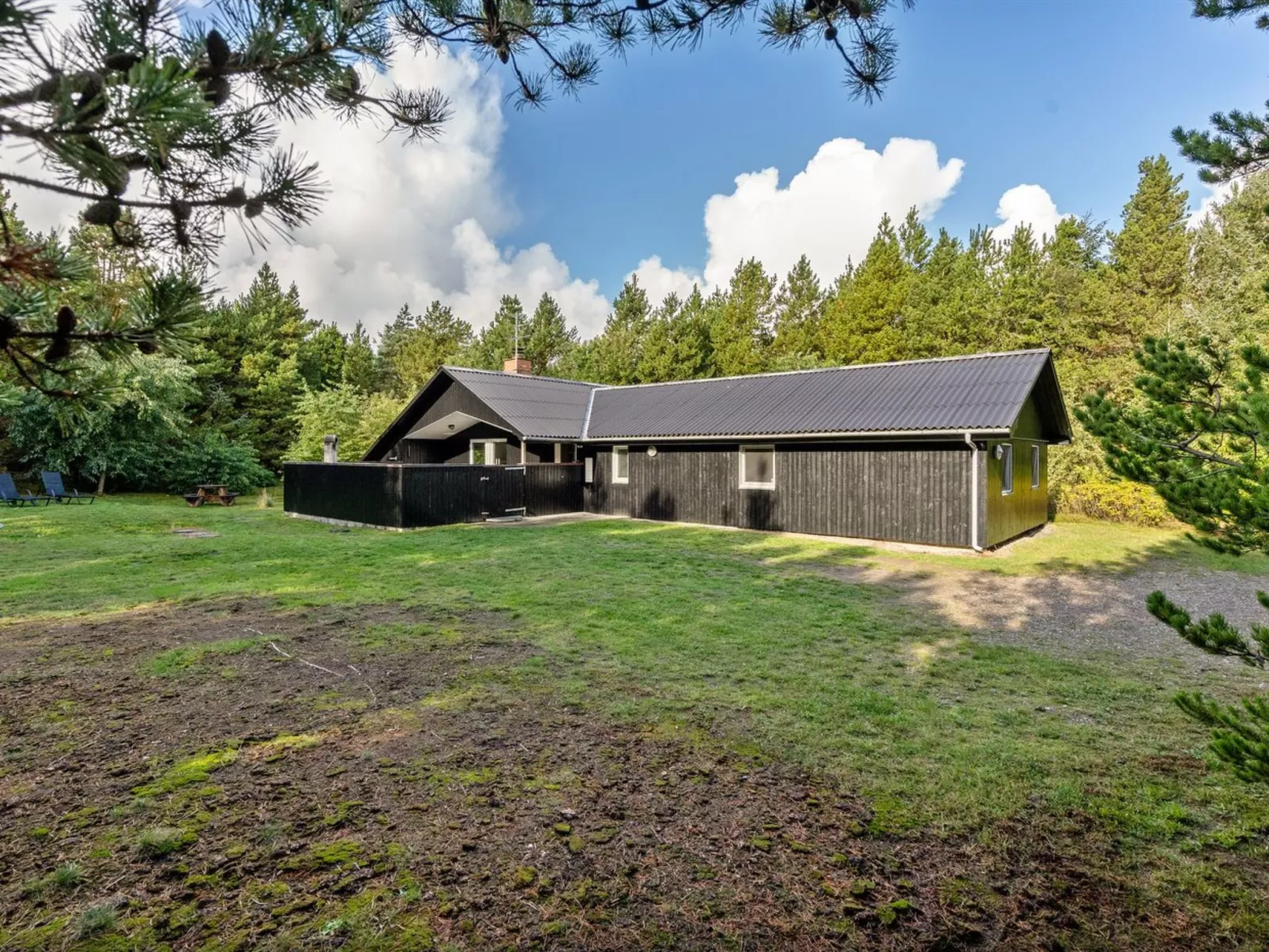 "Jul" - 900m from the sea