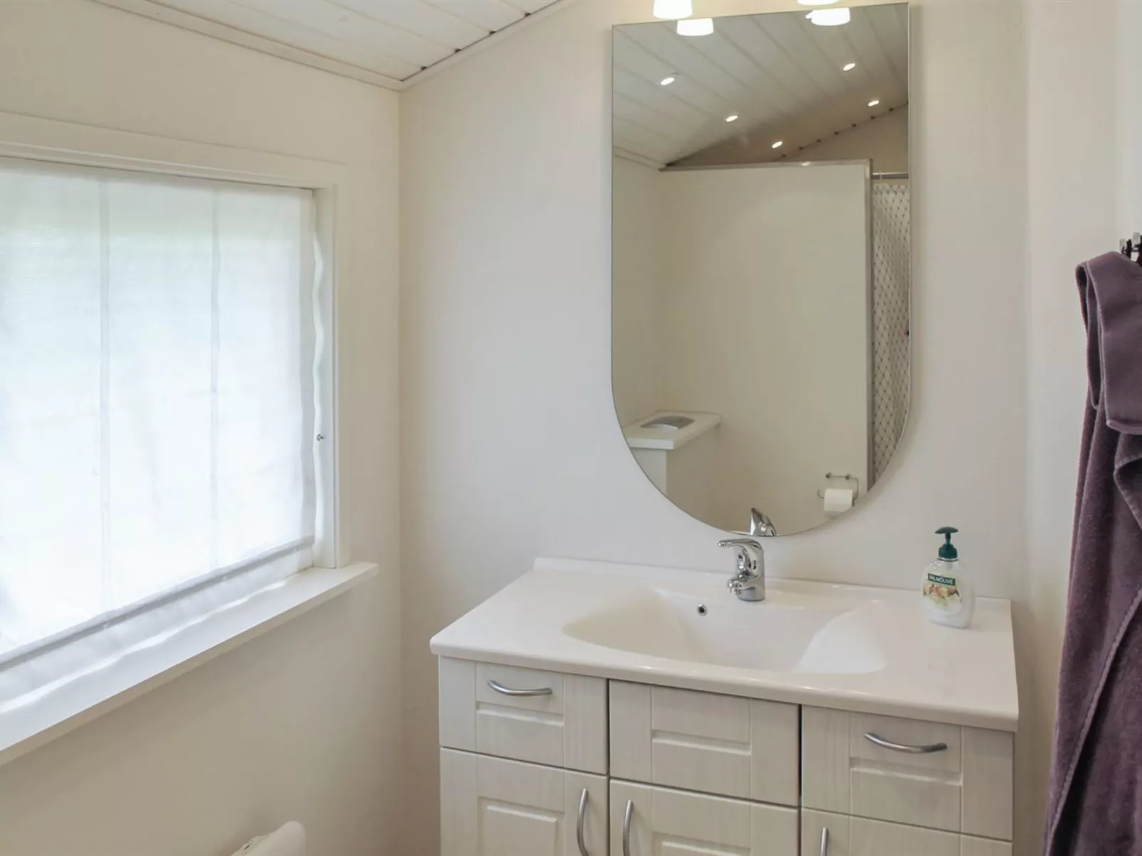 "Suna" - 1.3km from the sea