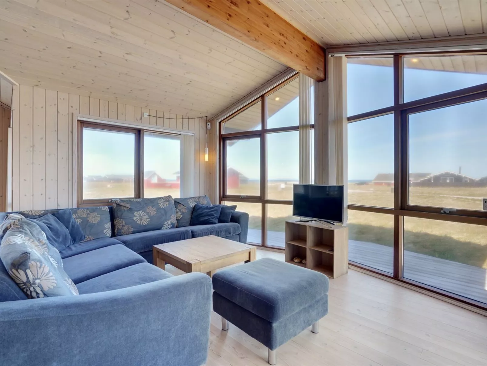 "Tjarko" - 150m from the sea