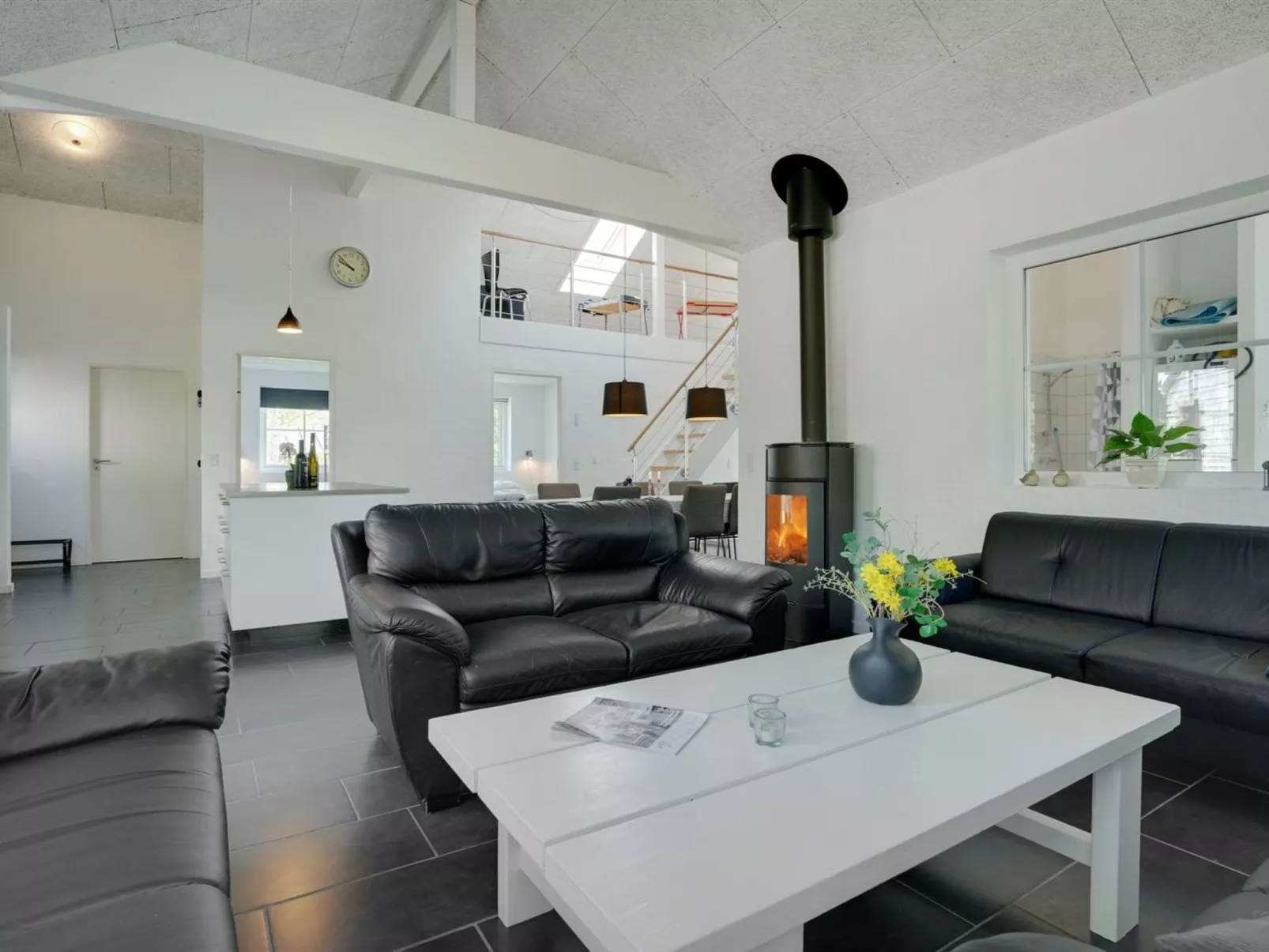 "Aimy" - 350m from the sea