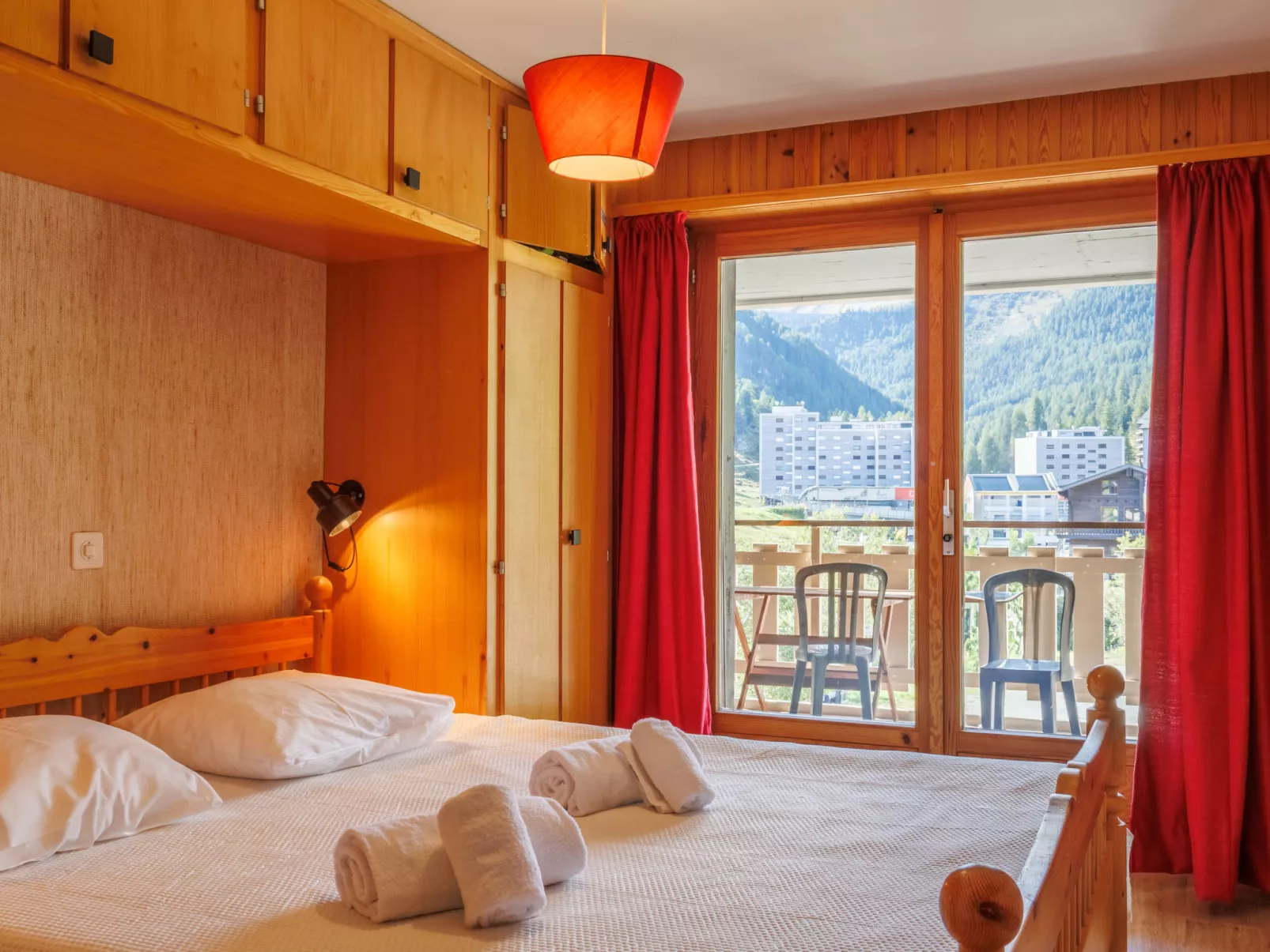 Dents Rousses H2-Binnen