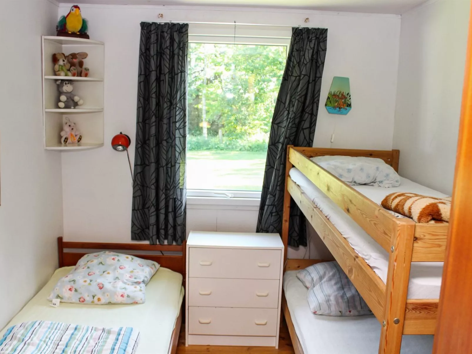 "Aneline" - 700m from the sea