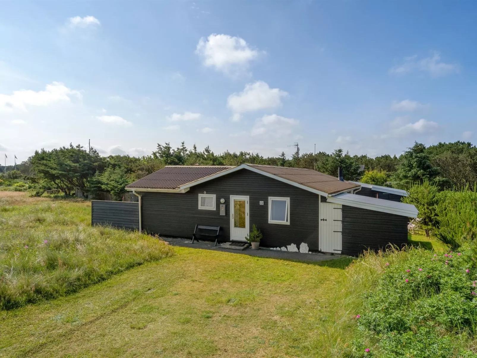 "Vuokko" - 400m from the sea