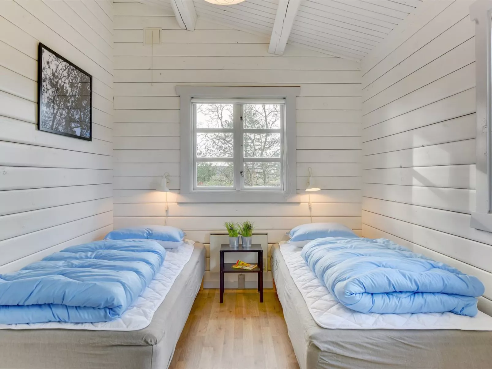 "Semund" - 2km from the sea