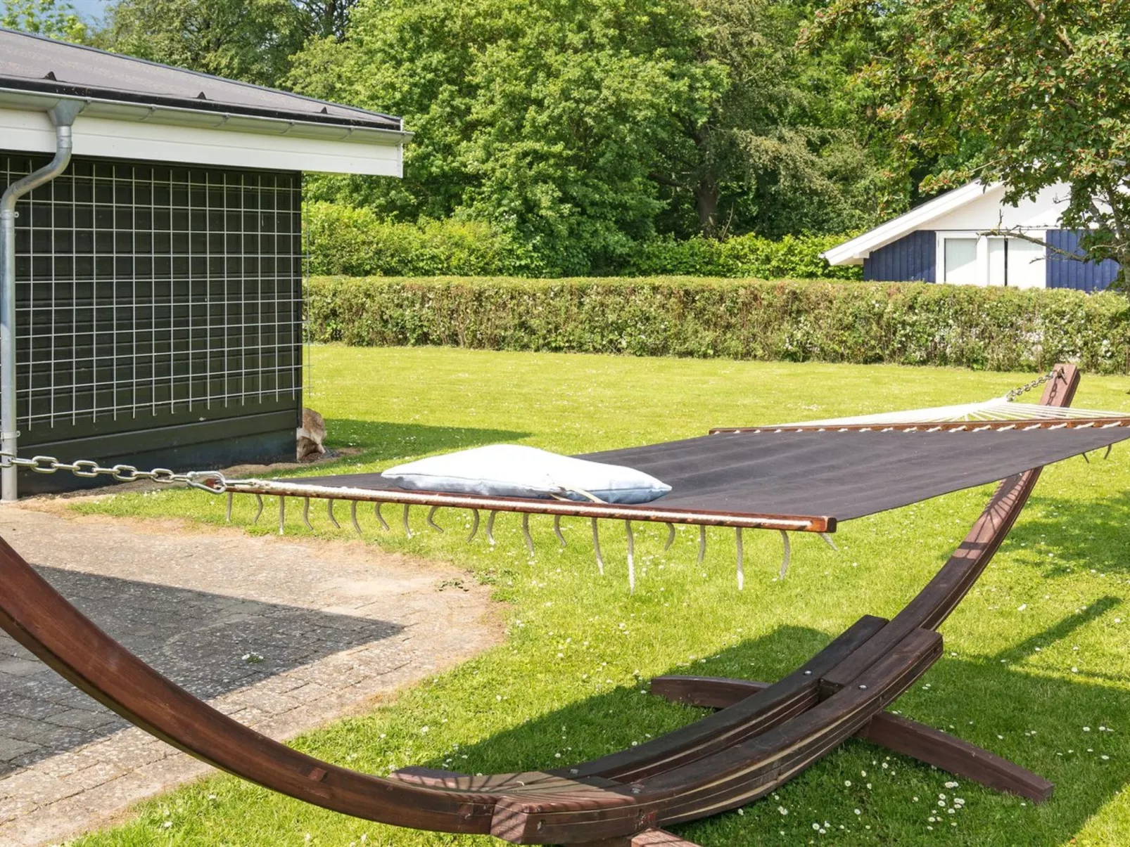 "Ølwir" - 400m to the fjord