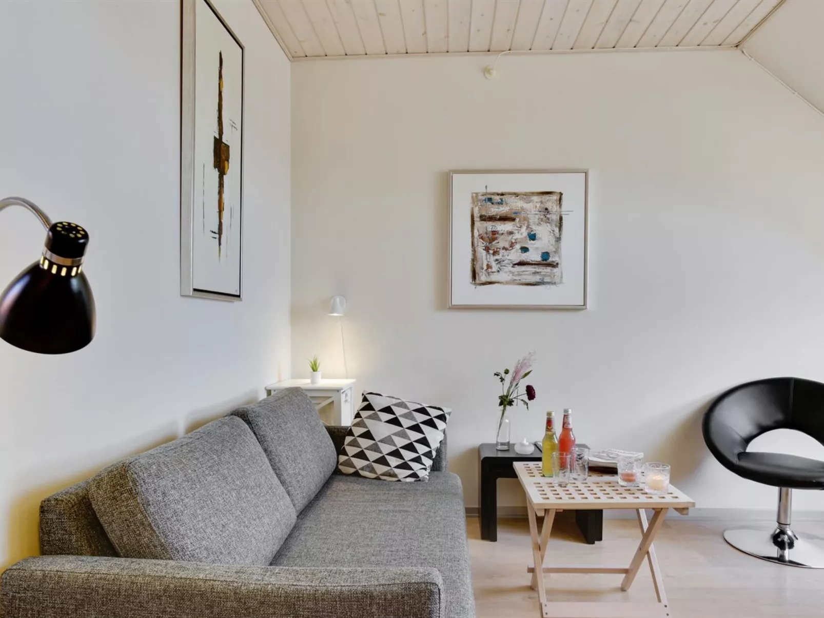 "Gulla" - 300m from the sea