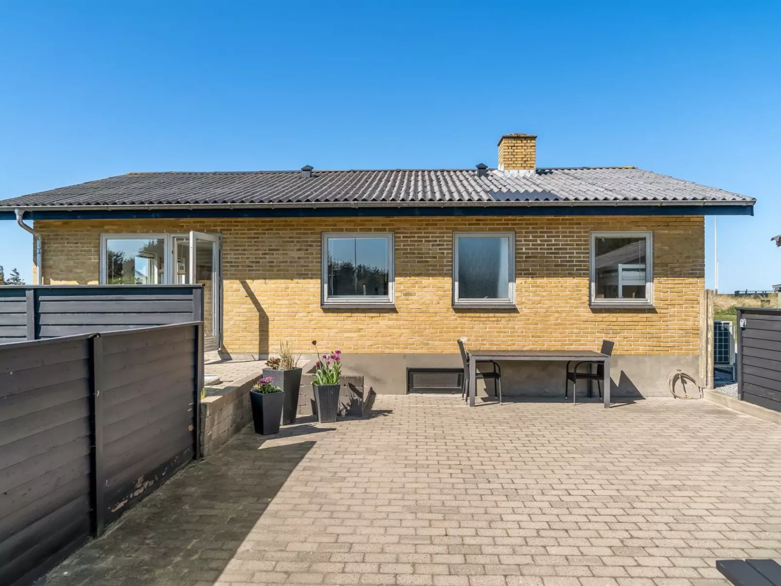 "Nayeli" - 275m from the sea