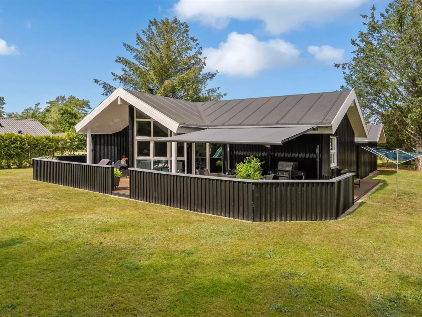 "Talula" - 350m from the sea