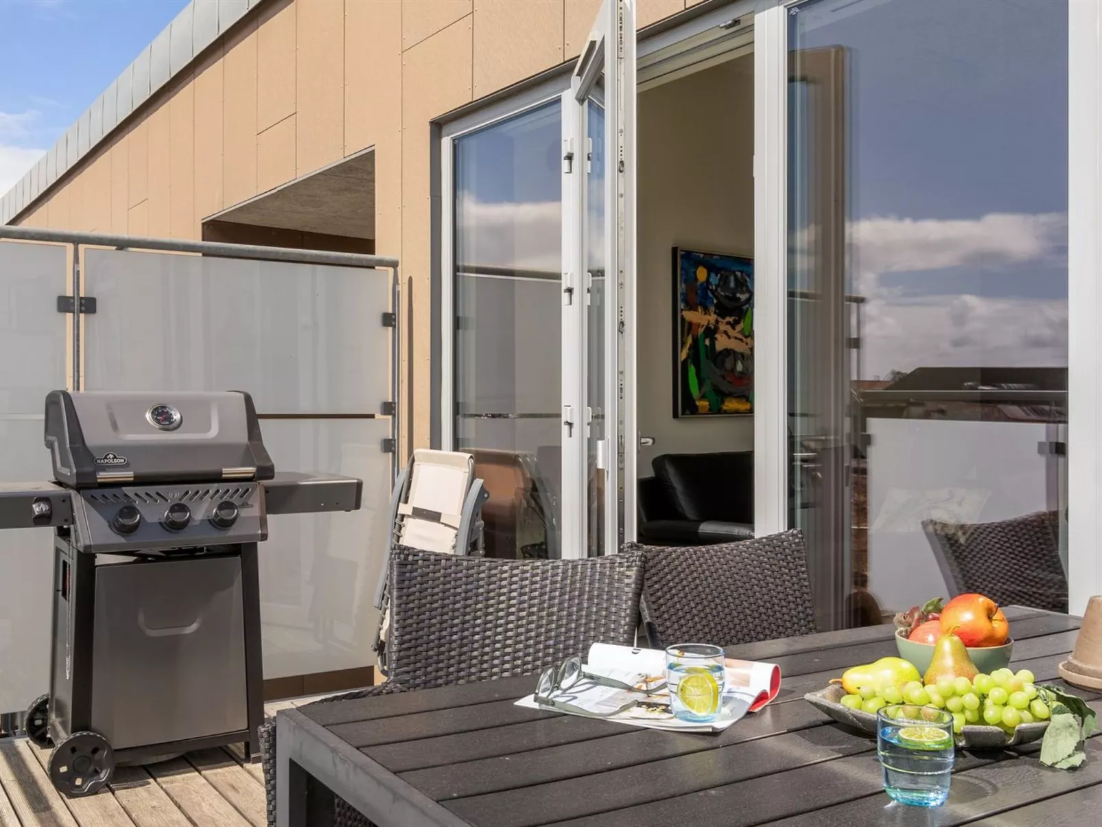 "Geraldine" - 250m from the sea