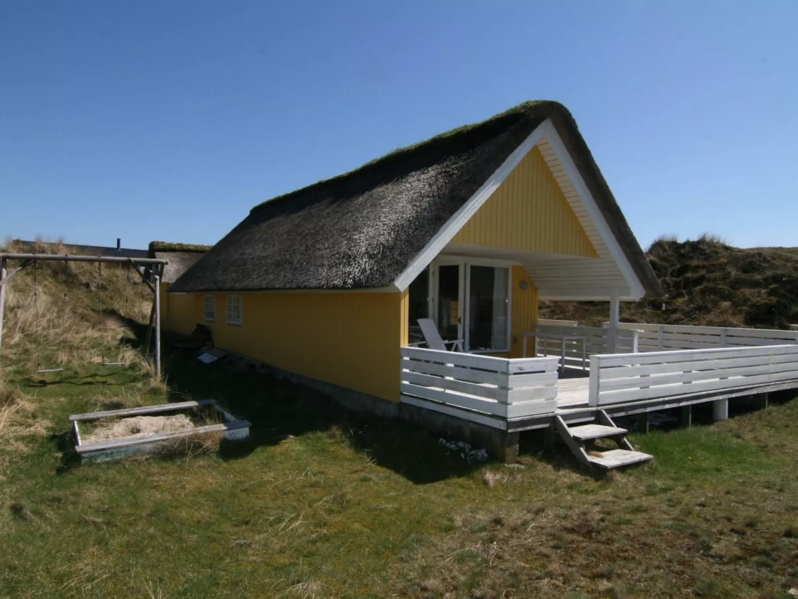 "Esa" - 500m from the sea