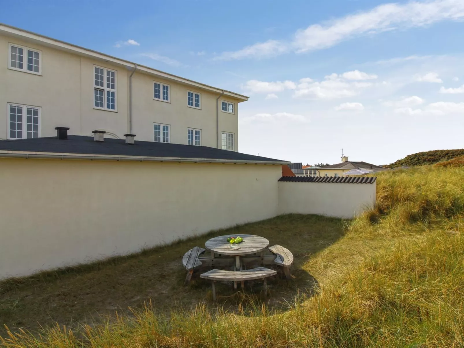 "Lenaya" - 75m from the sea