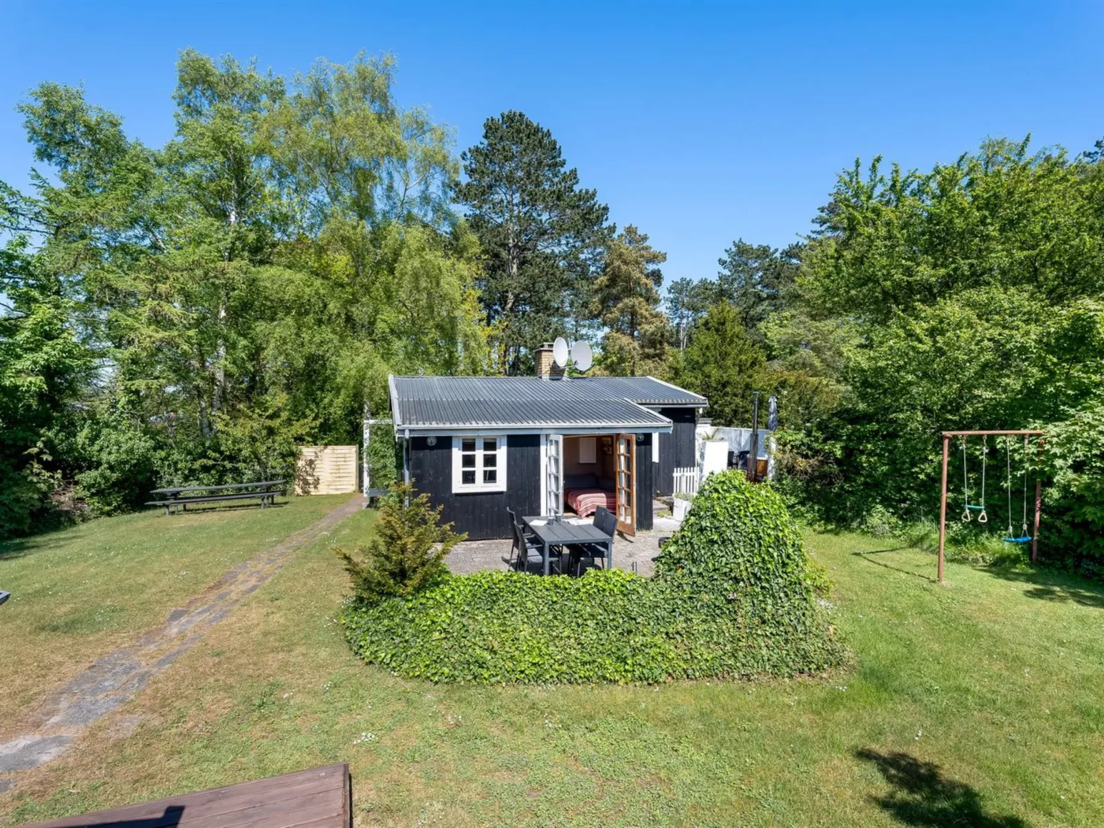 "Carly" - 100m from the sea-Buiten