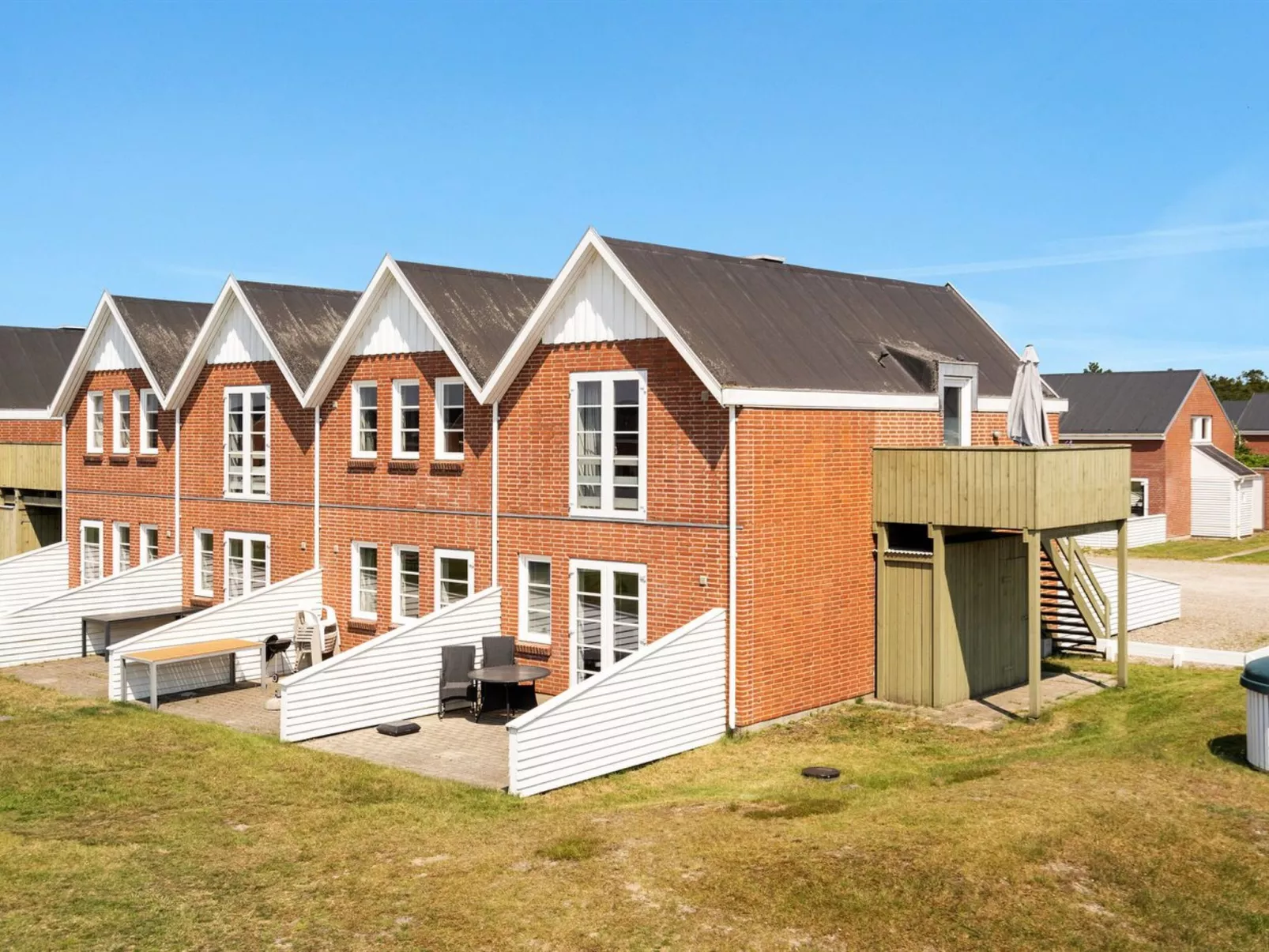 "Roya" - 1.9km from the sea-Buiten