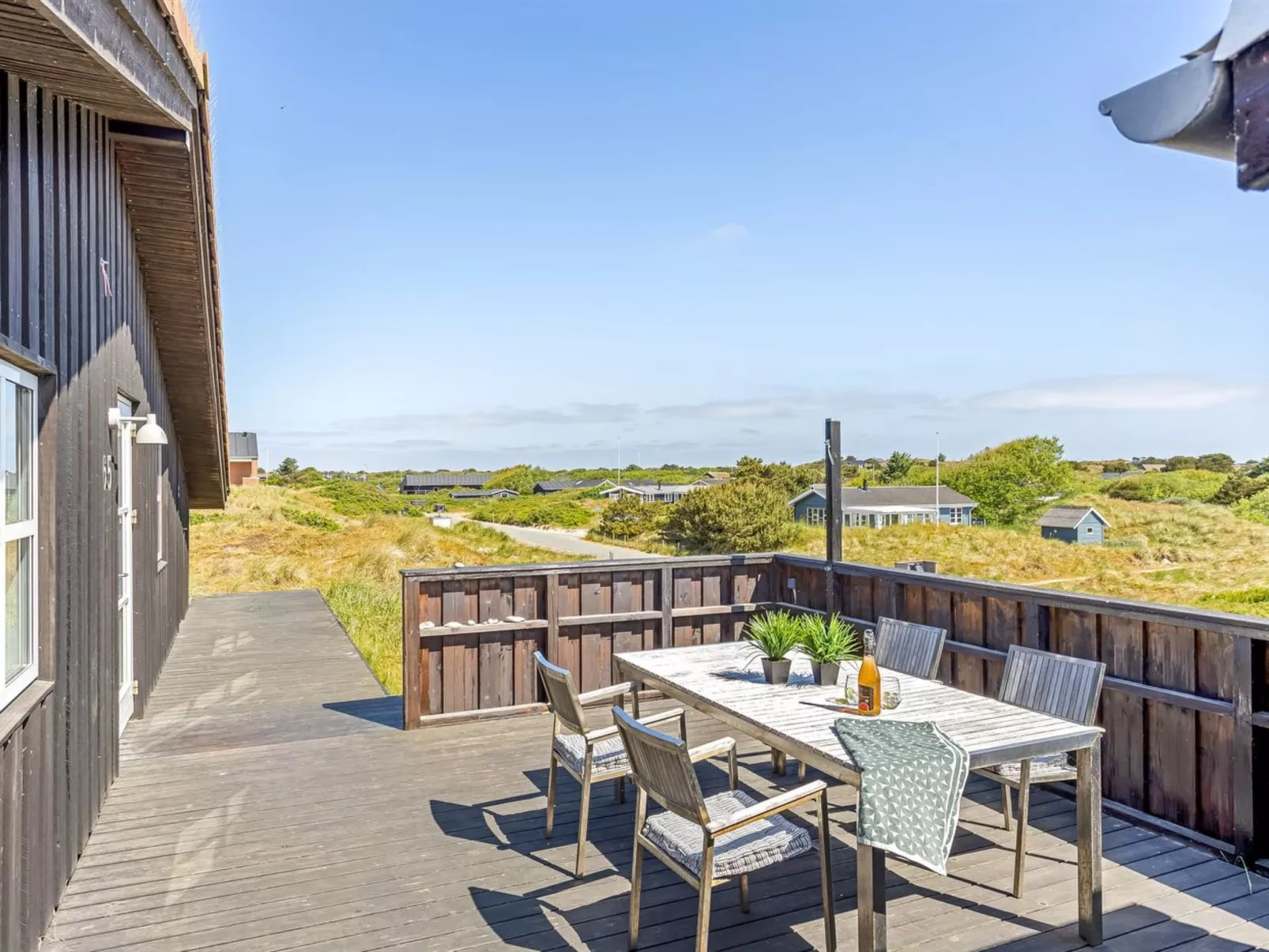 "Benja" - 200m from the sea