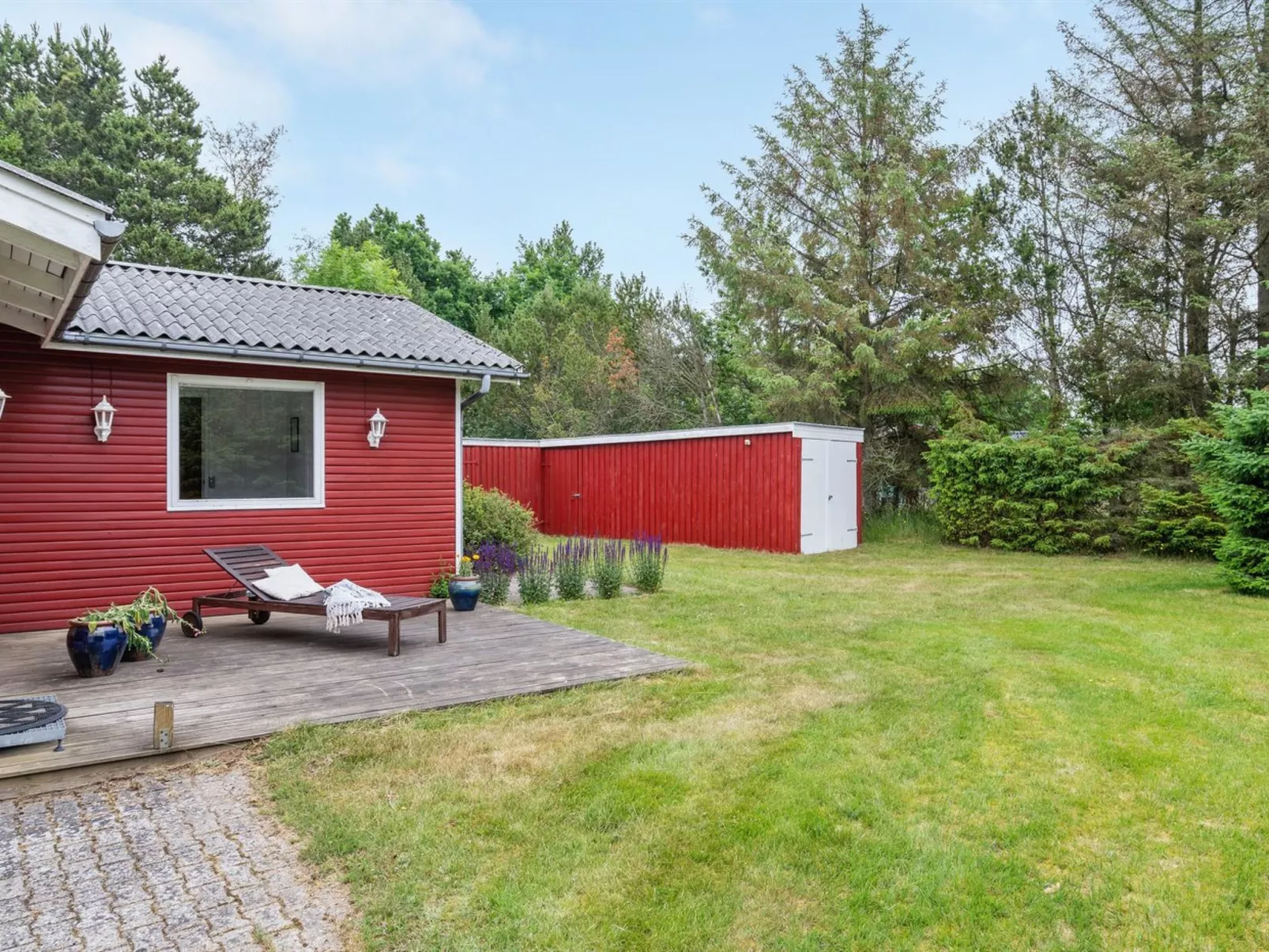 "Anevay" - 300m from the sea