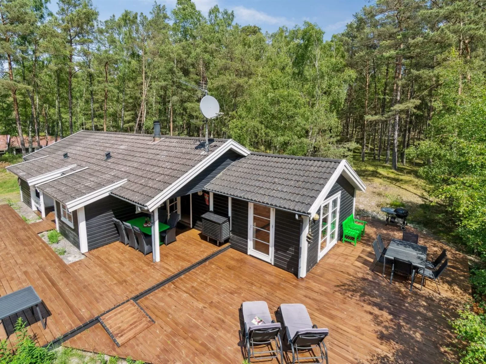 "Signe" - 850m from the sea