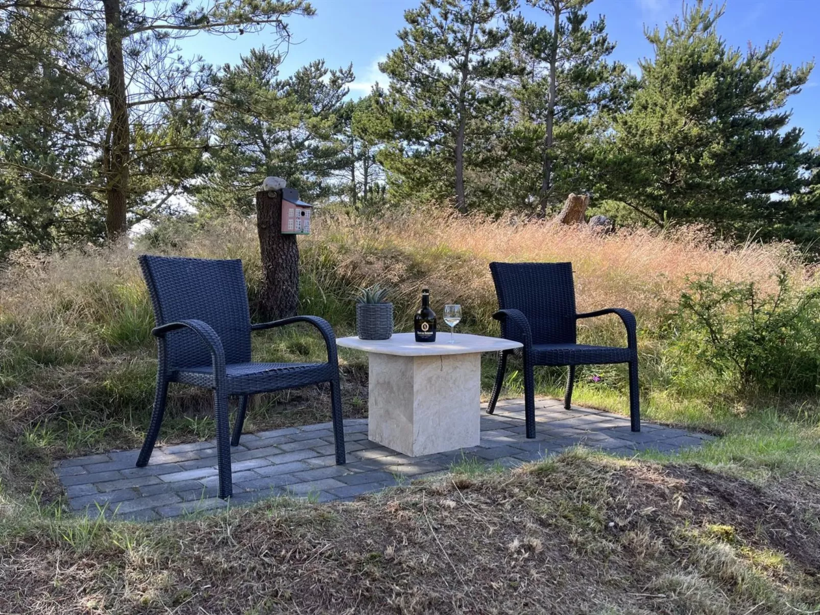 "Gloria" - 2.5km from the sea