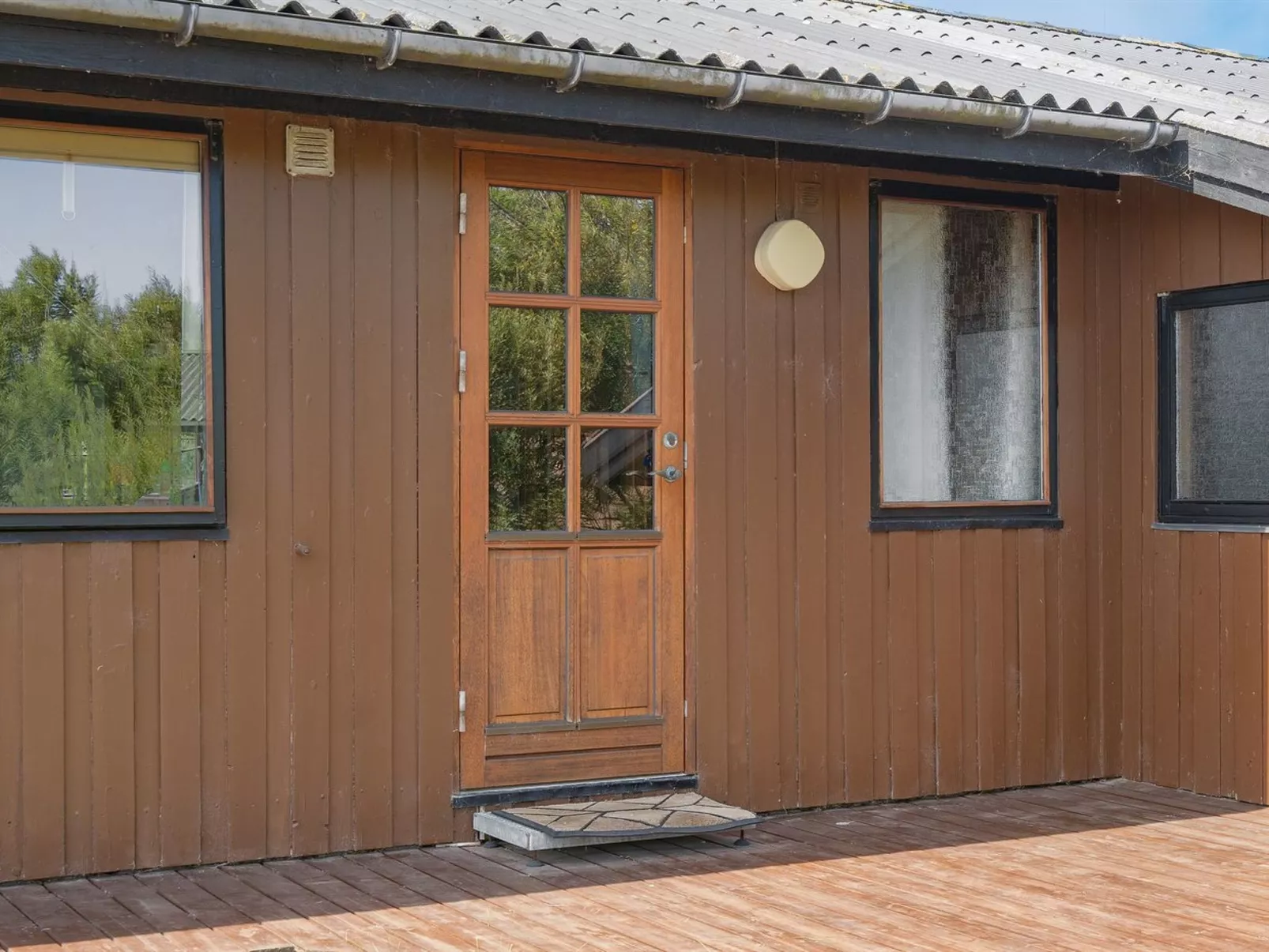 "Frigga" - 400m from the sea