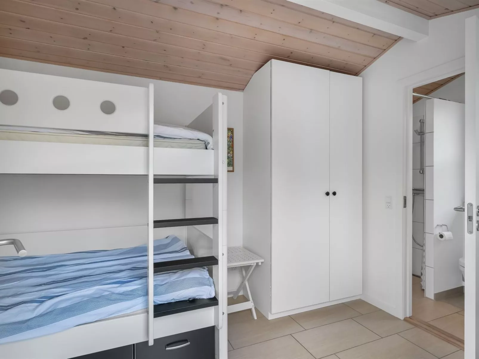 "Sölva" - 750m from the sea