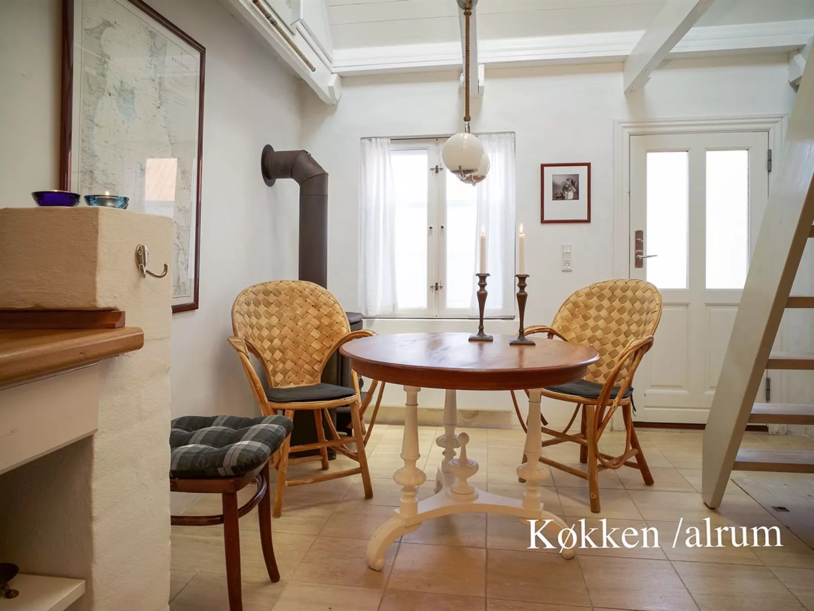 "Elle" - 50m from the sea