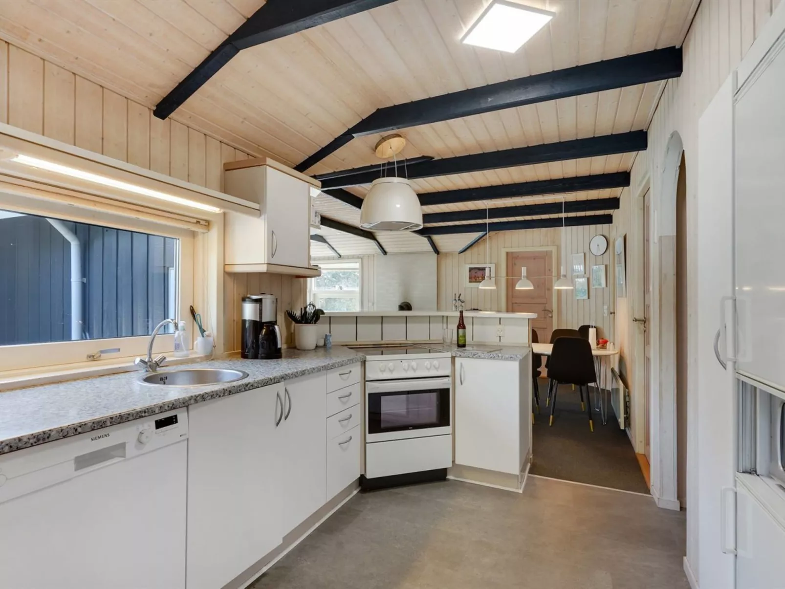 "Bruno" - 200m from the sea