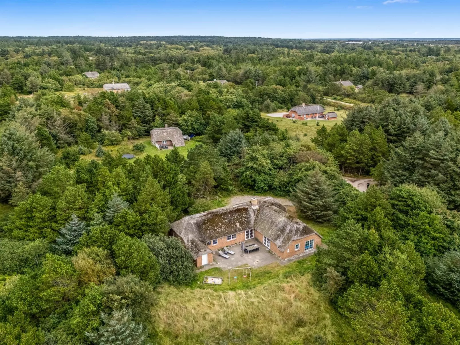 "Hedi" - 900m from the sea