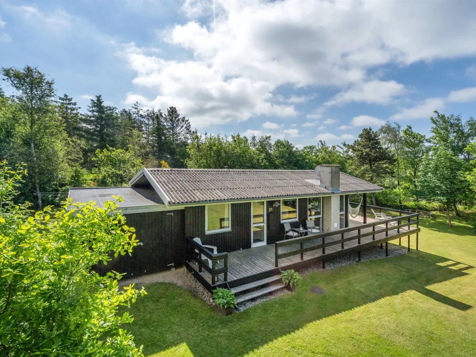 "Angantir" - 700m to the fjord