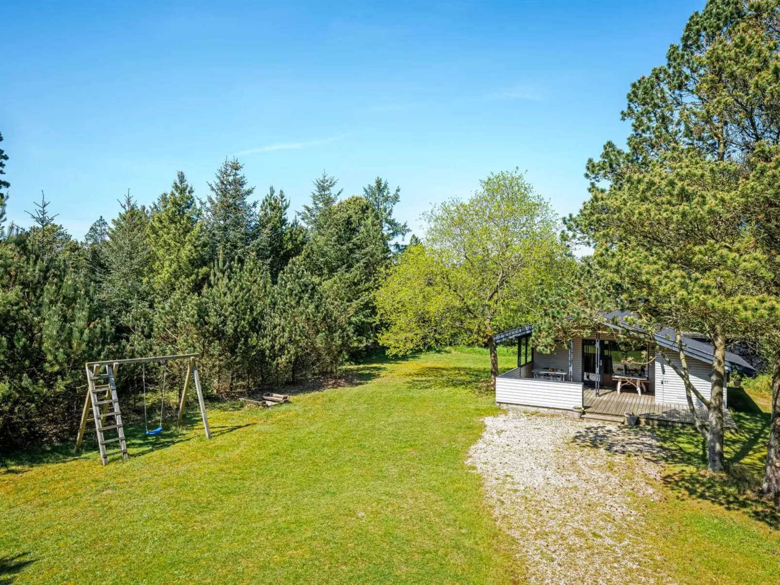 "Borghild" - 1.5km from the sea