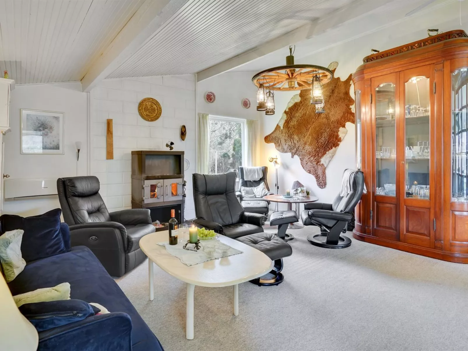 "Simon" - 225m from the sea