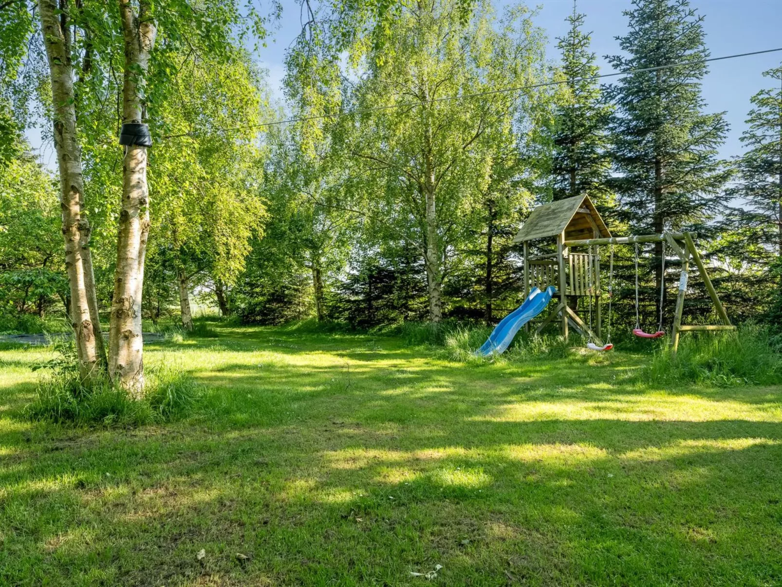 "Thorward" - 1.5km from the sea