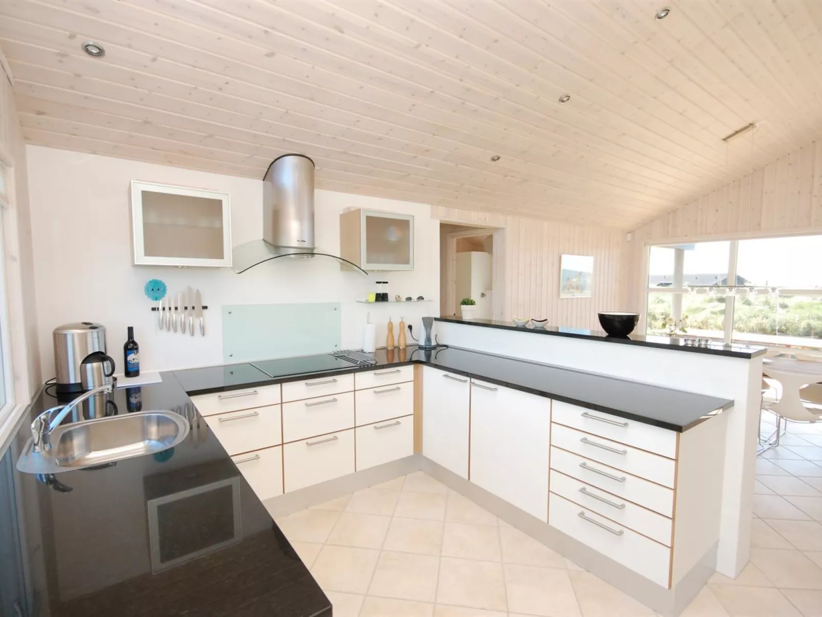 "Ung" - 150m from the sea