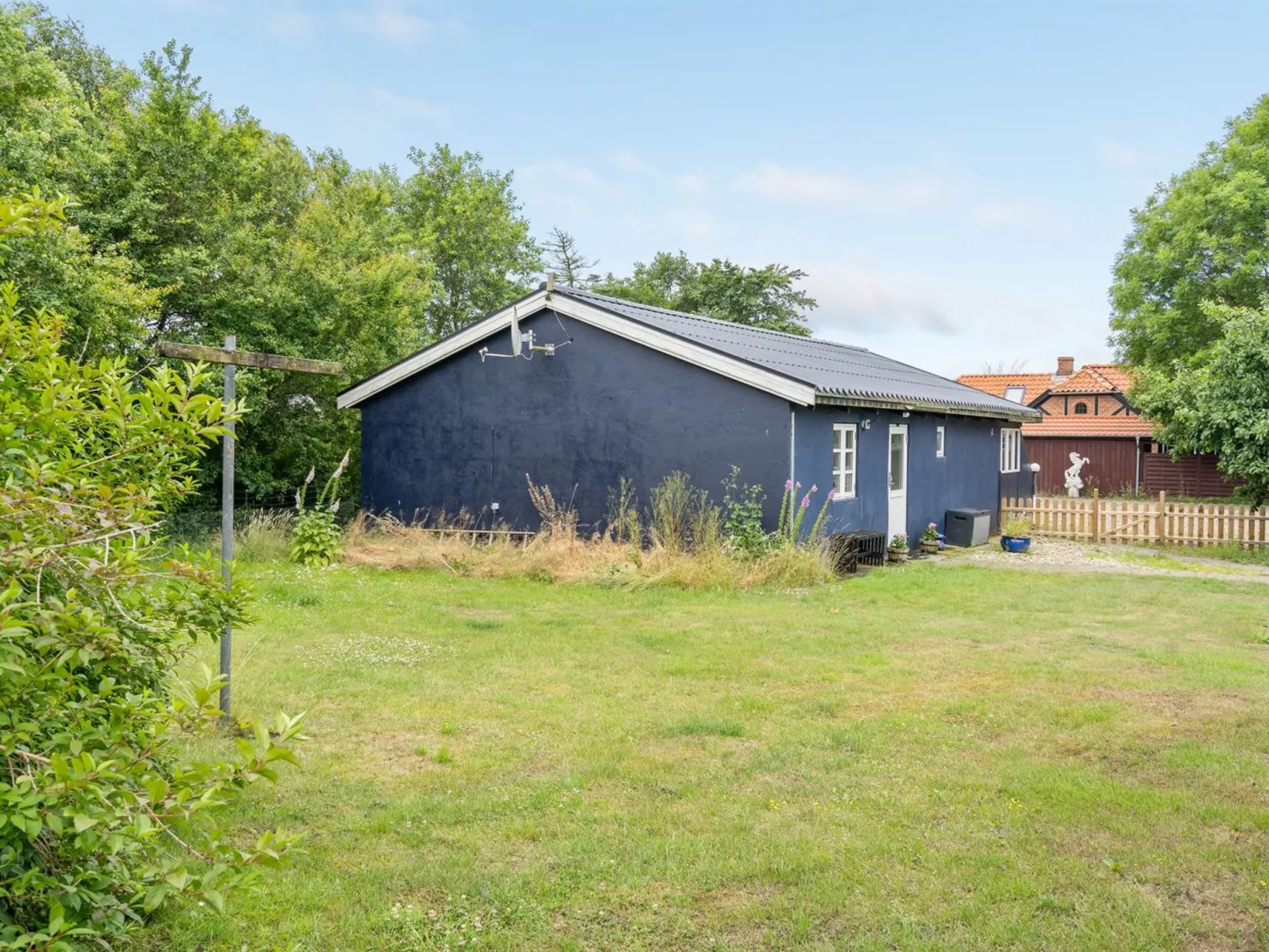 "Landeline" - 200m to the fjord