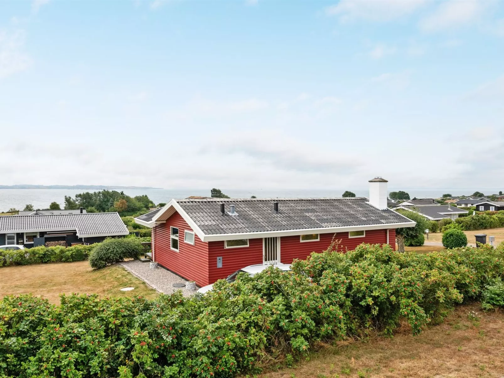 "Miriam" - 300m from the sea