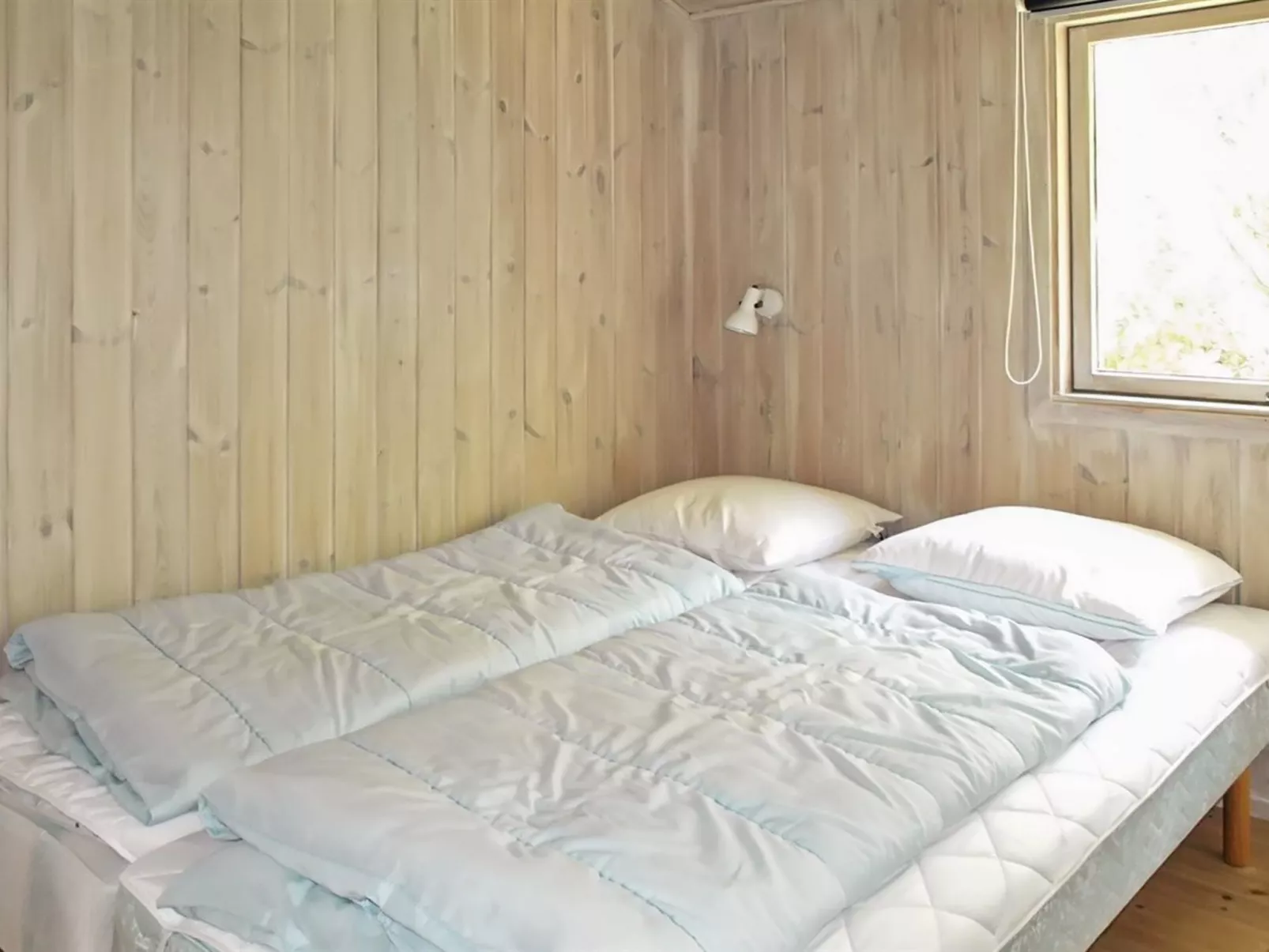 "Tia" - 900m from the sea