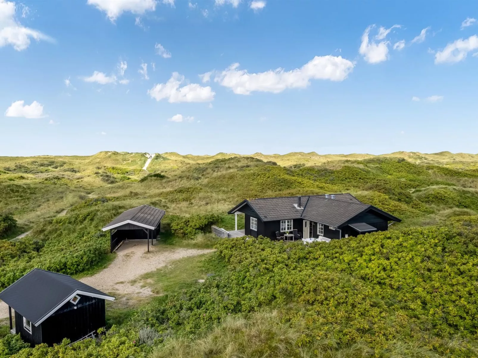 "Aise" - 75m from the sea