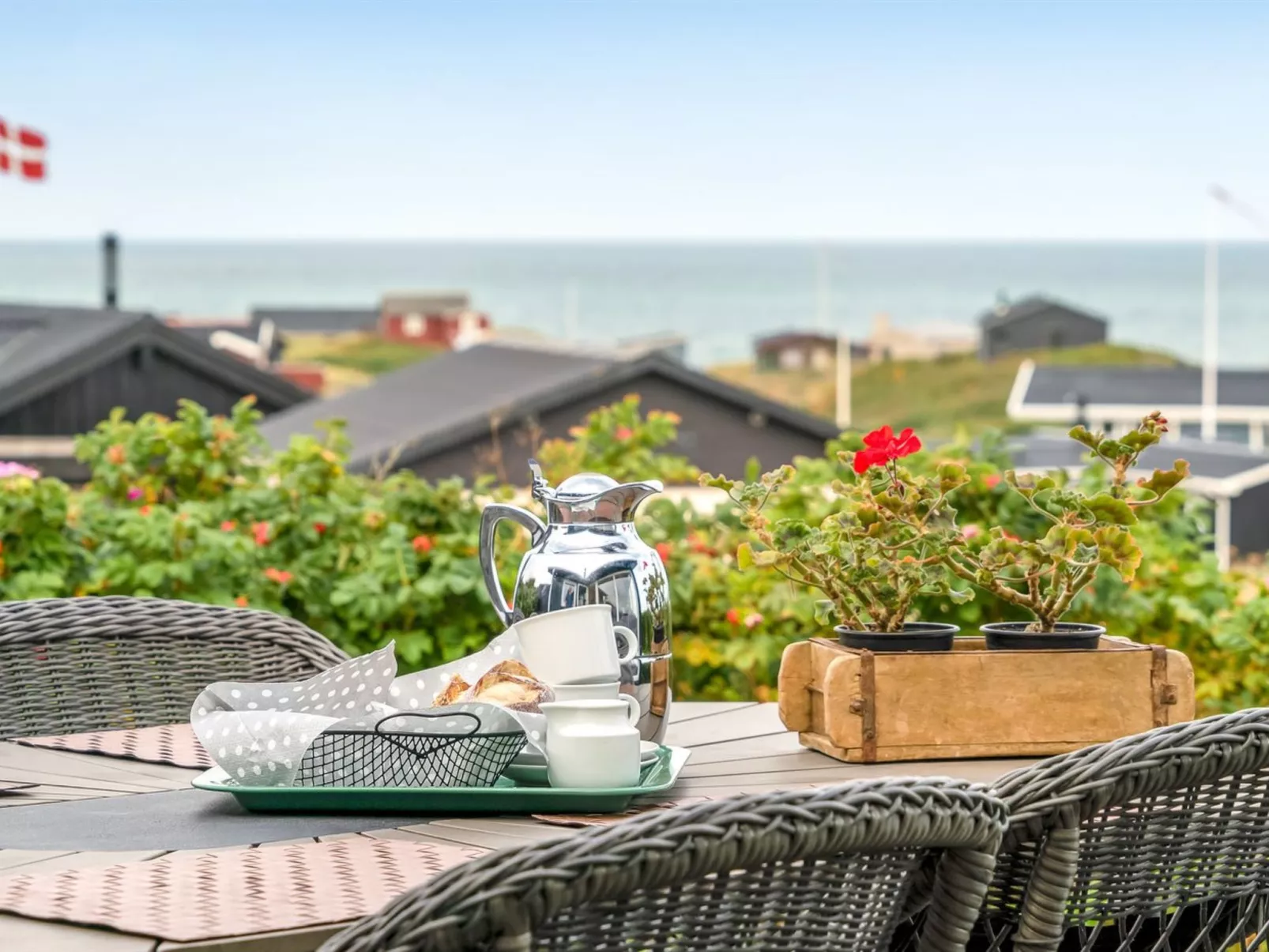 "Reinke" - 200m from the sea