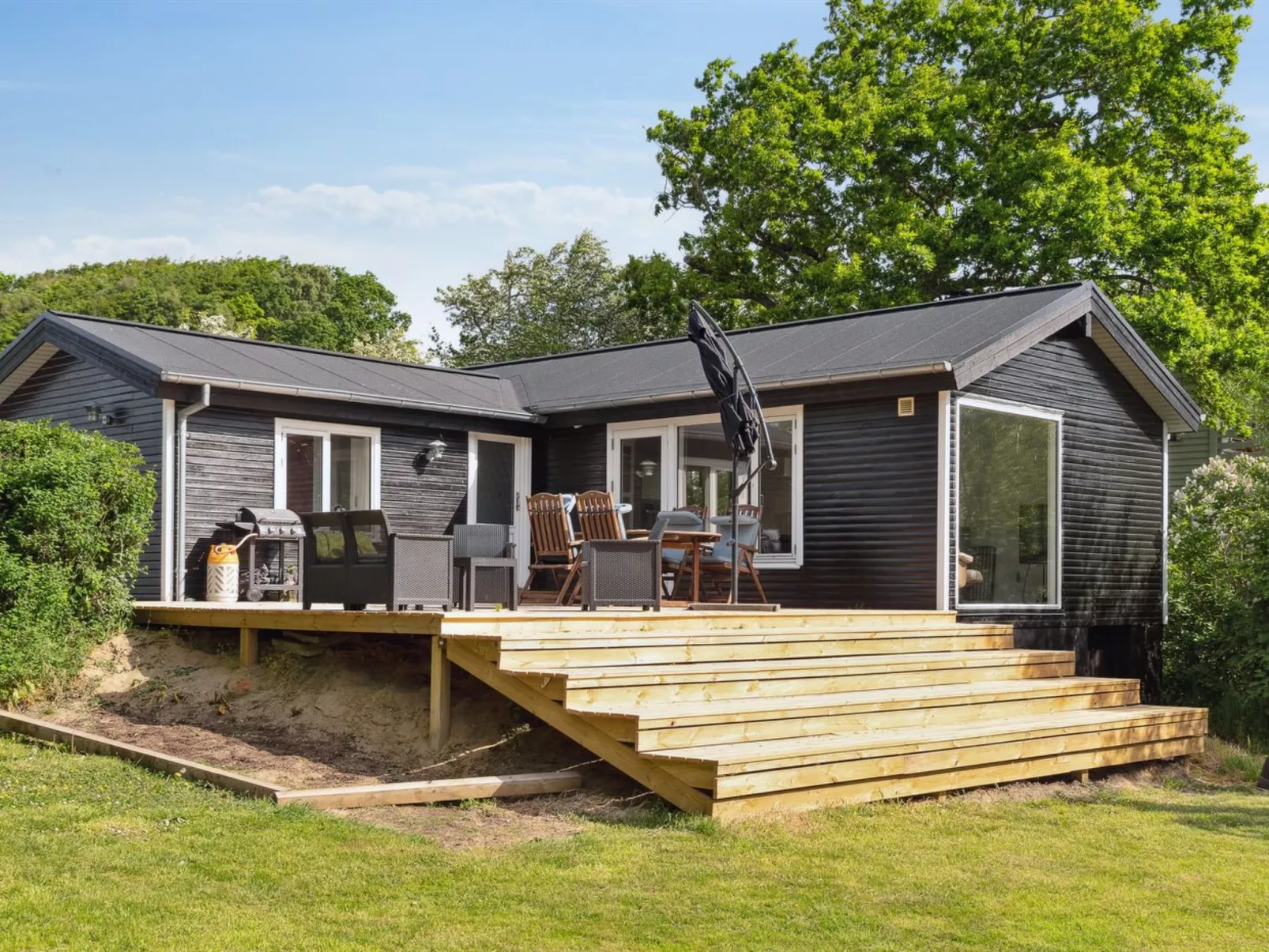 "Bjerne" - 250m to the fjord