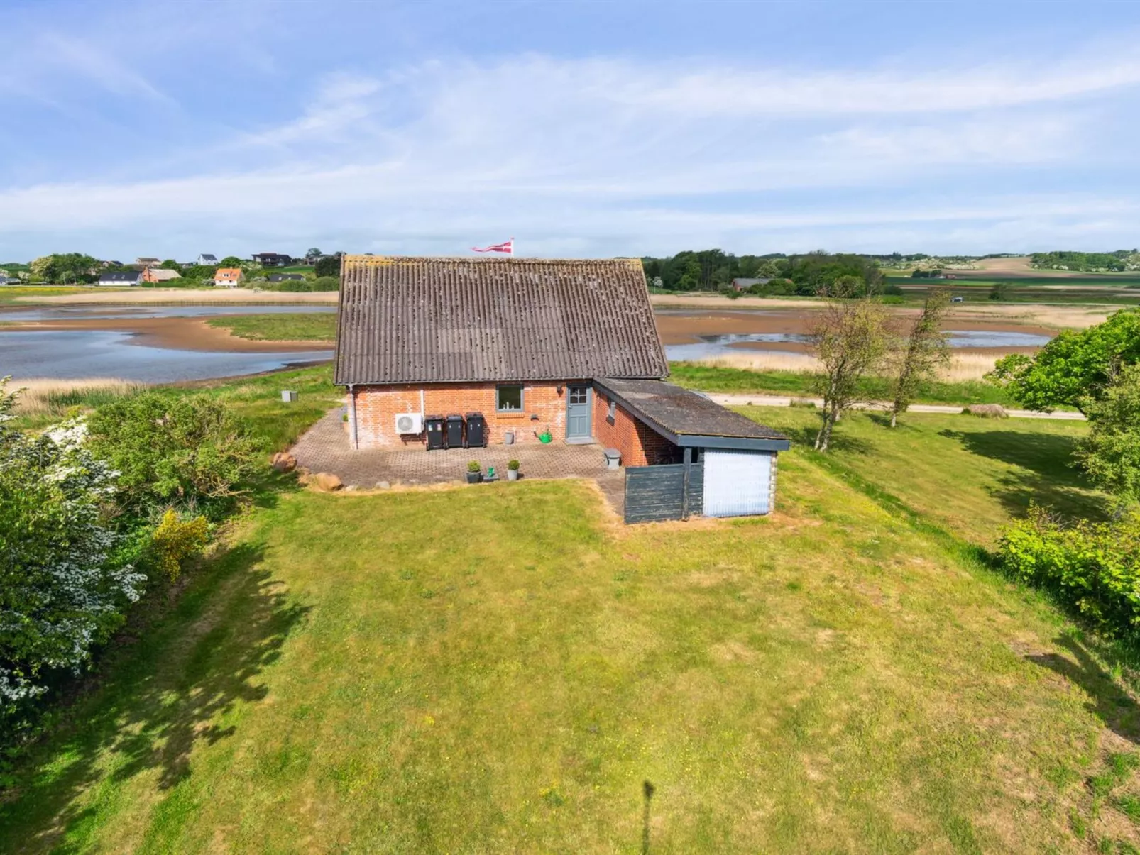 "Swaantje" - 150m to the fjord