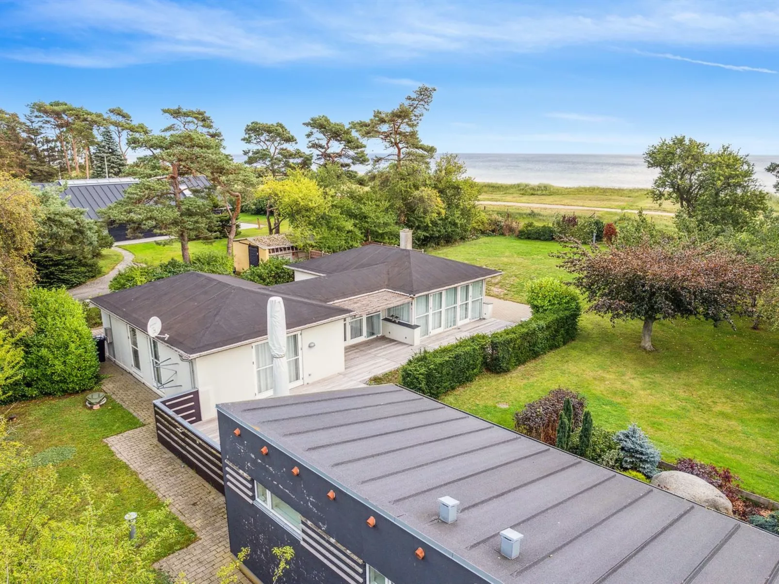 "Rother" - 50m from the sea