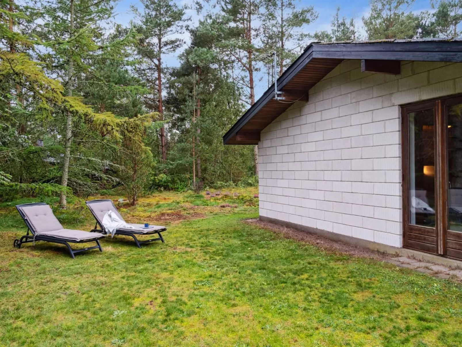 "Fulla" - 650m from the sea