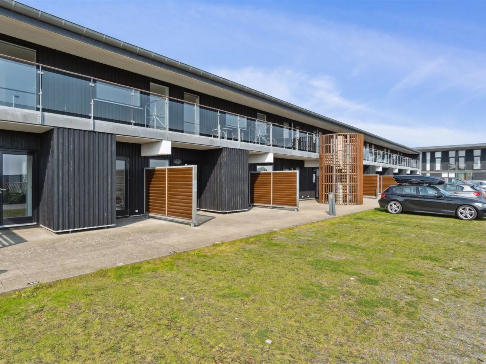 "Kimi" - 100m from the sea