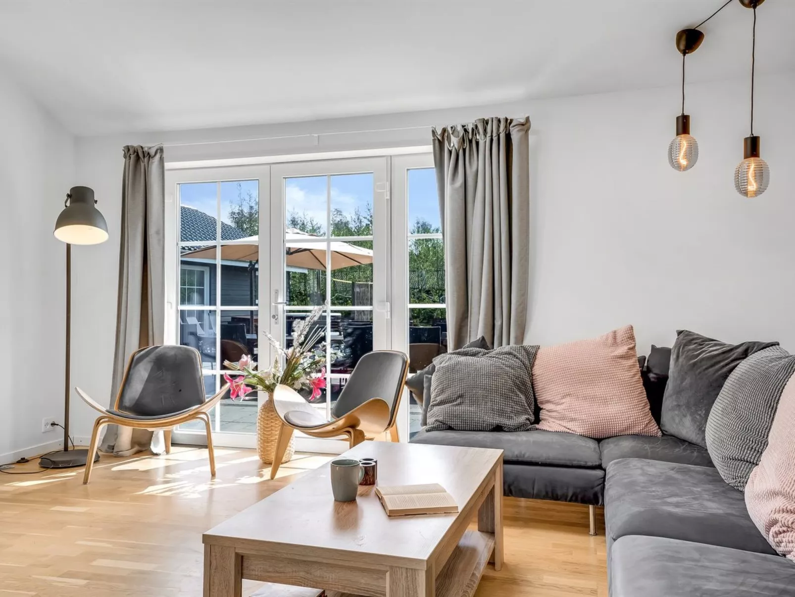 "Ronia" - 900m from the sea