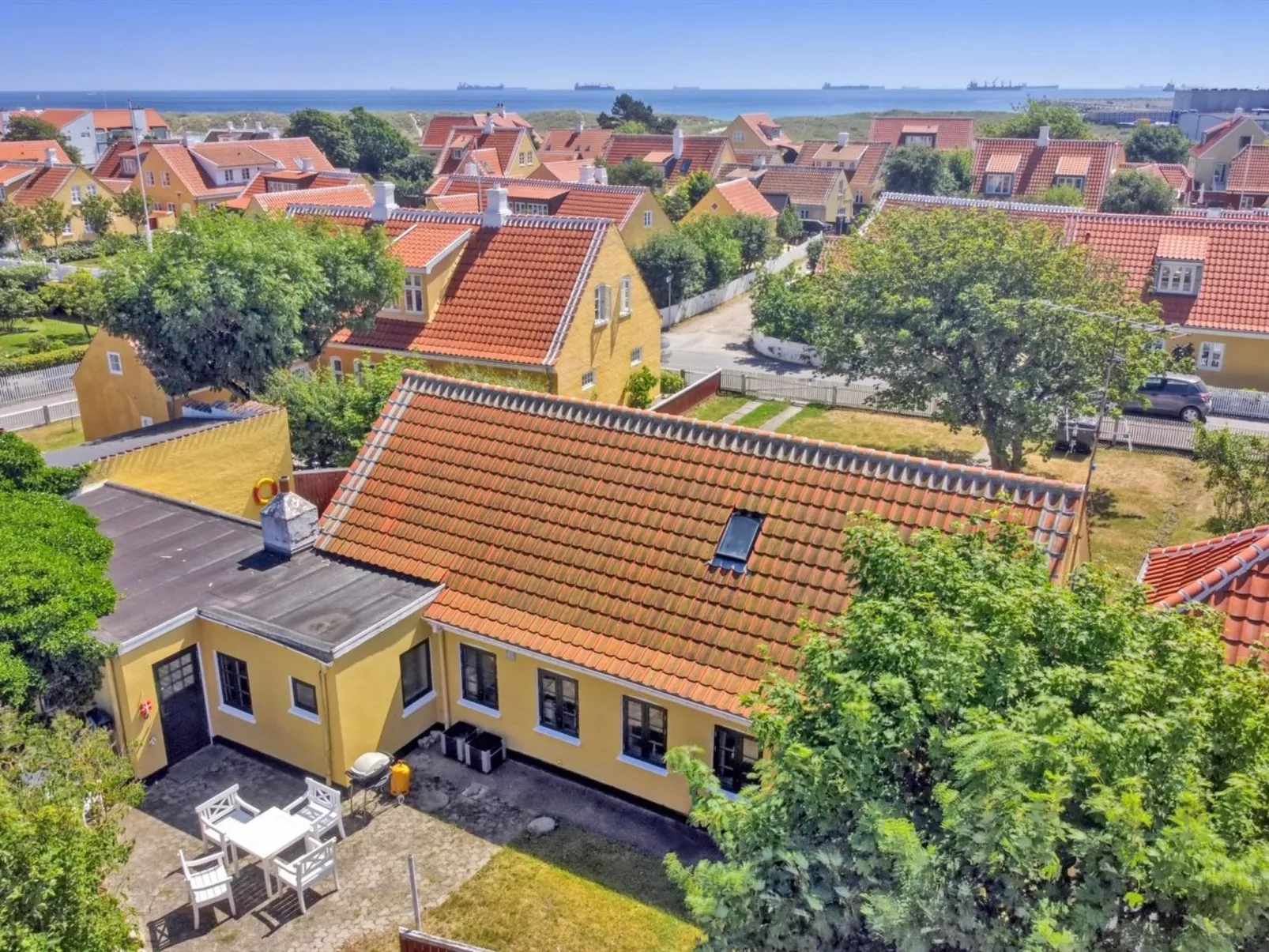 "Svenger" - 350m from the sea