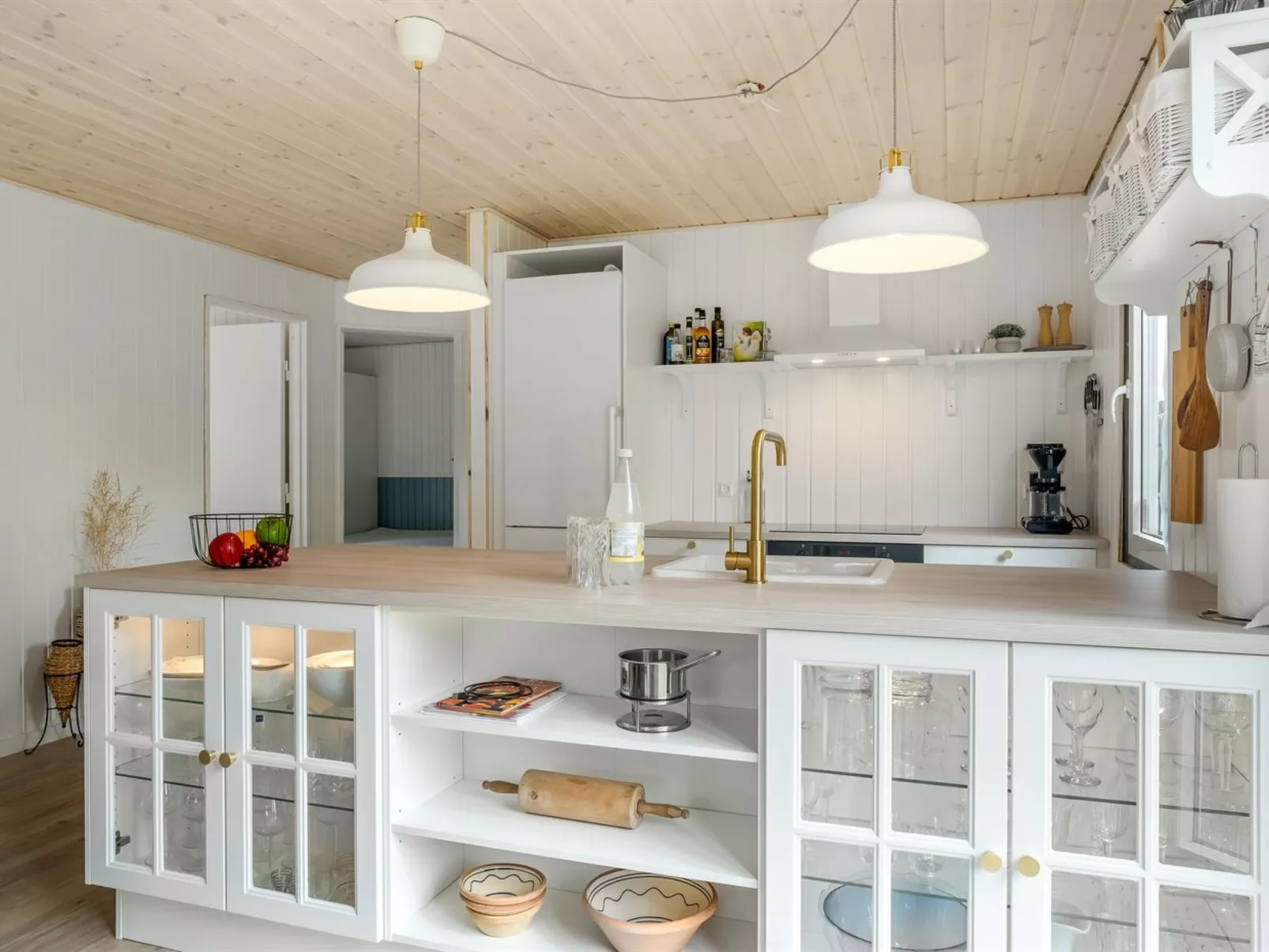 "Neea" - 280m from the sea