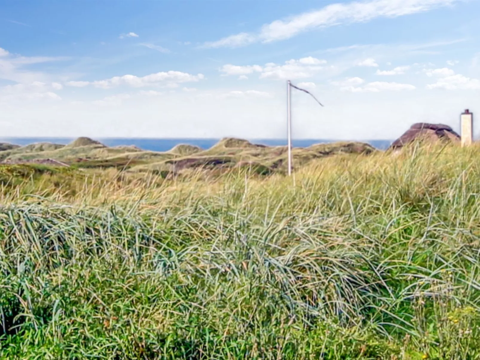 "Hoat" - 300m from the sea