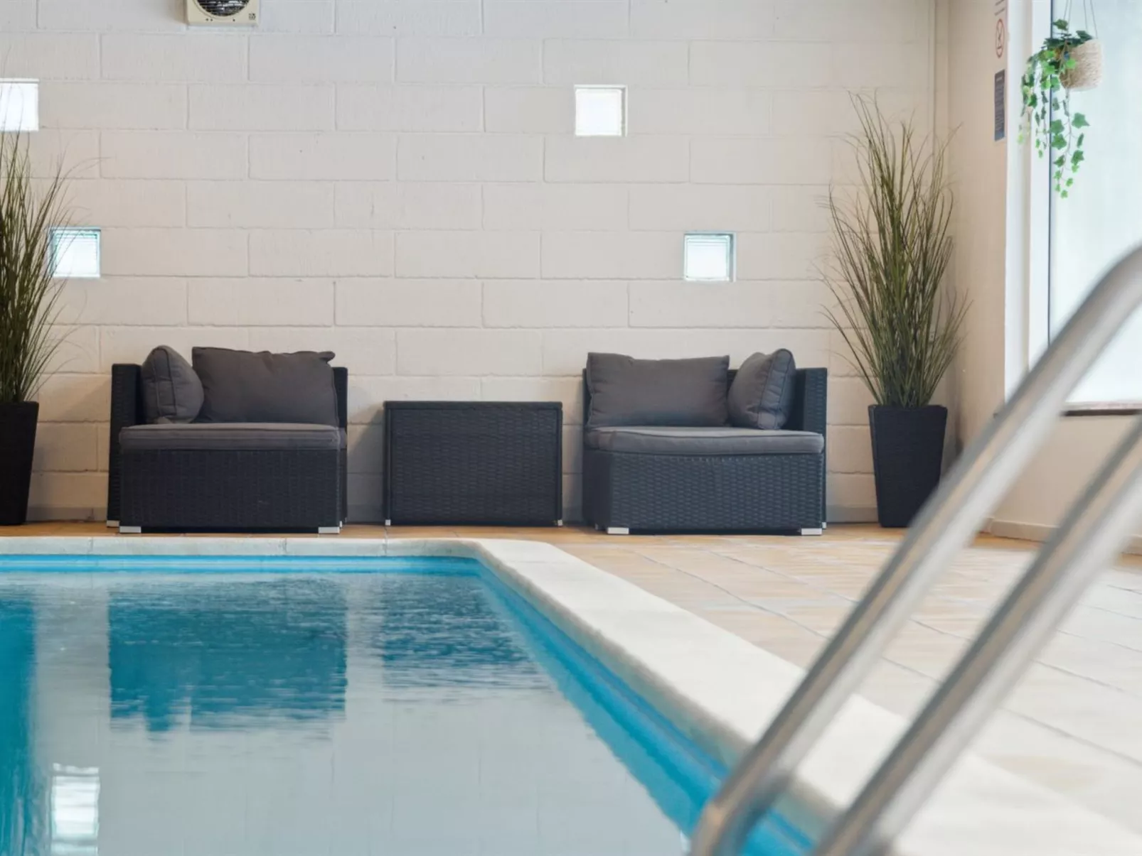 "Dana" - 525m from the sea