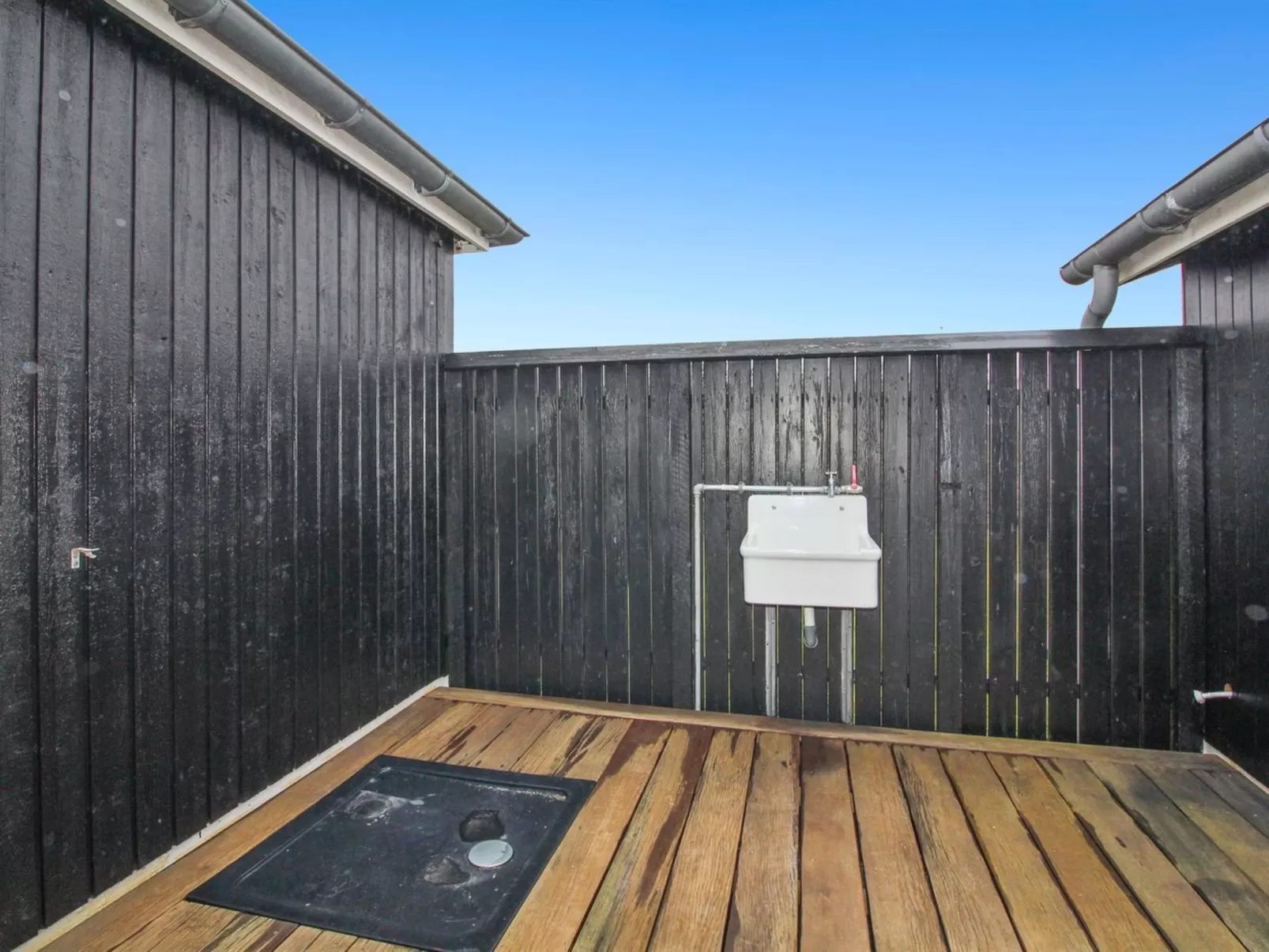 "Edvia" - 300m from the sea