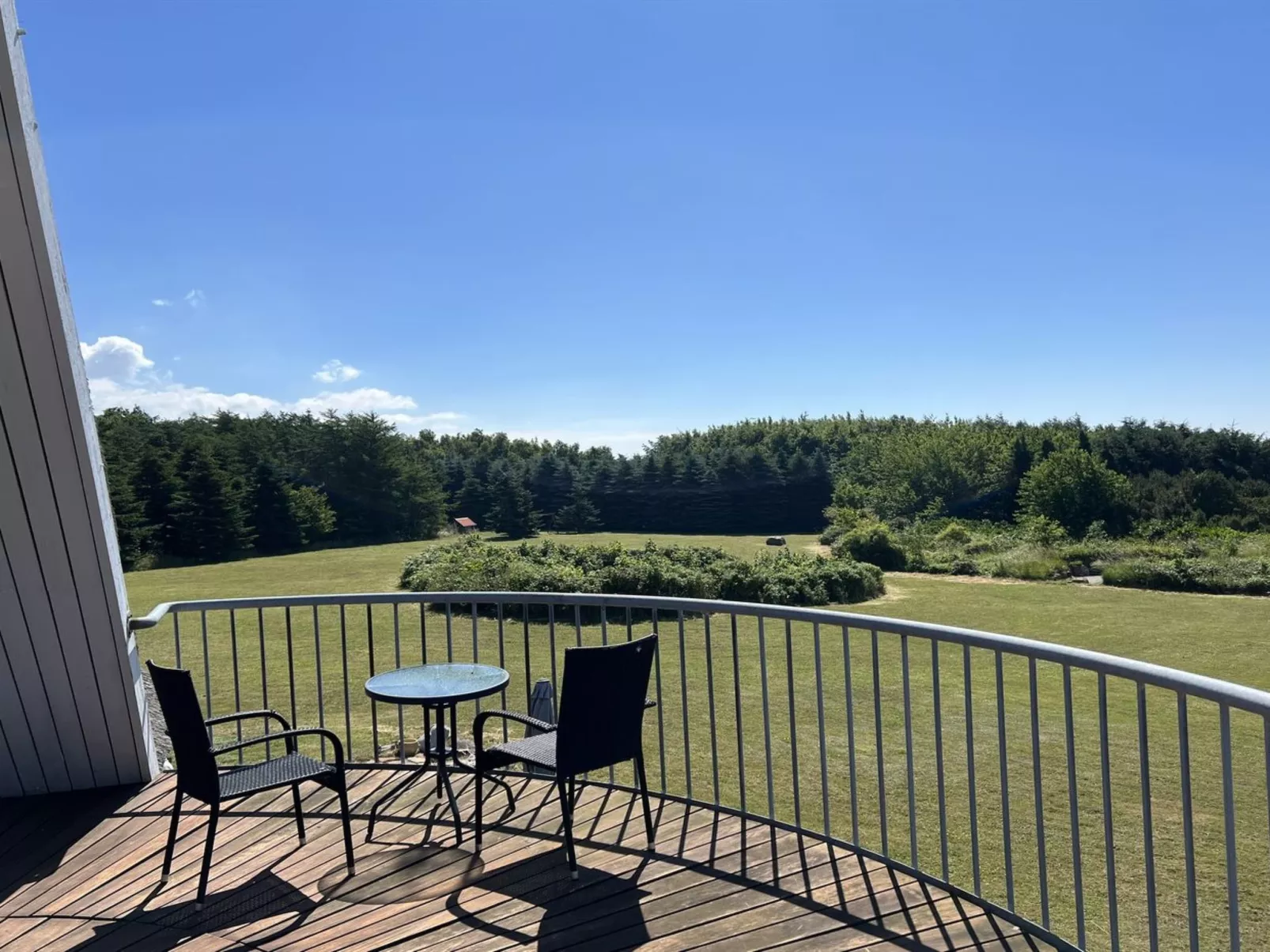 "Herlek" - 450m from the sea