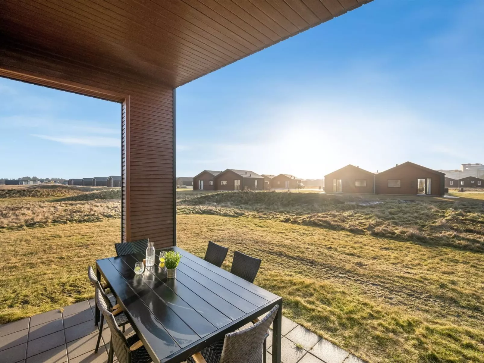 "Winder" - 500m from the sea